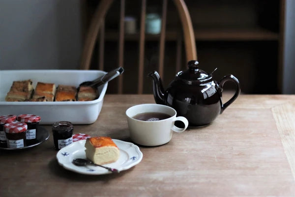 ロンドンポタリー (London Pottery) 　ファームハウス ティーポット 2cup