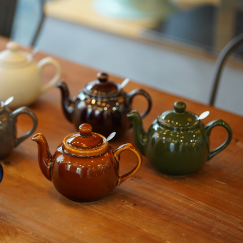 ロンドンポタリー (London Pottery) 　ファームハウス ティーポット 2cup