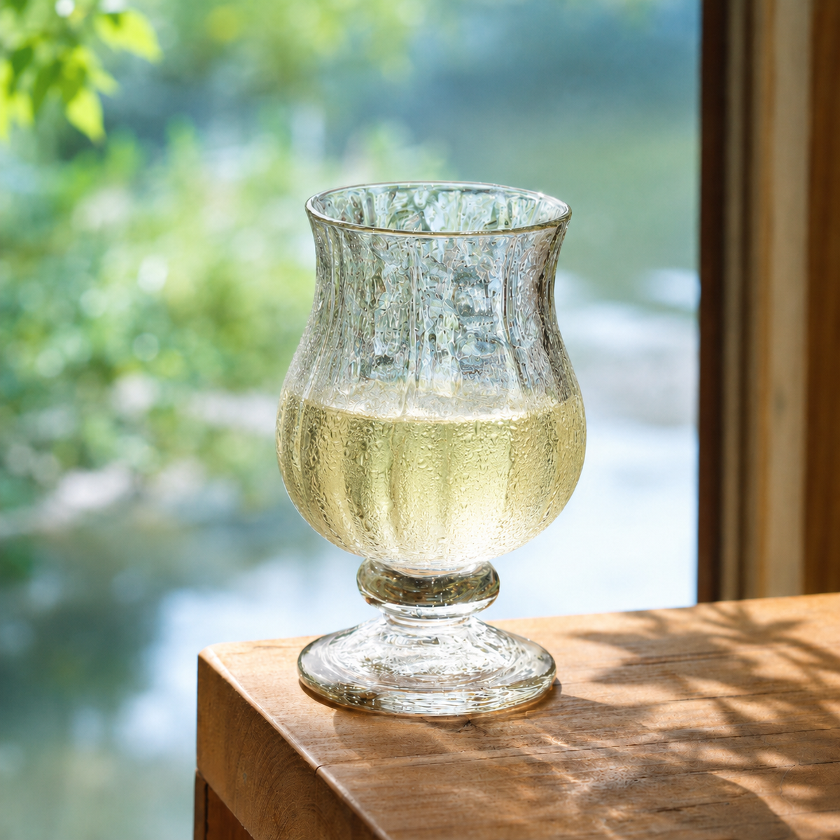 安土草多ワイングラス　320ml ( 満杯時 )